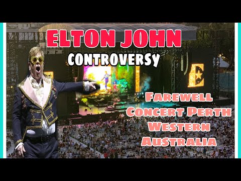 VIDEO: Elton John Tears into Security Guards at Australia Show