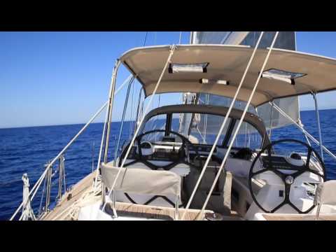 Oyster 575, Professional Yacht Delivery