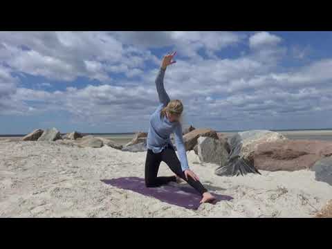 Family Yoga! Cape Cod - Yoga by the Ocean