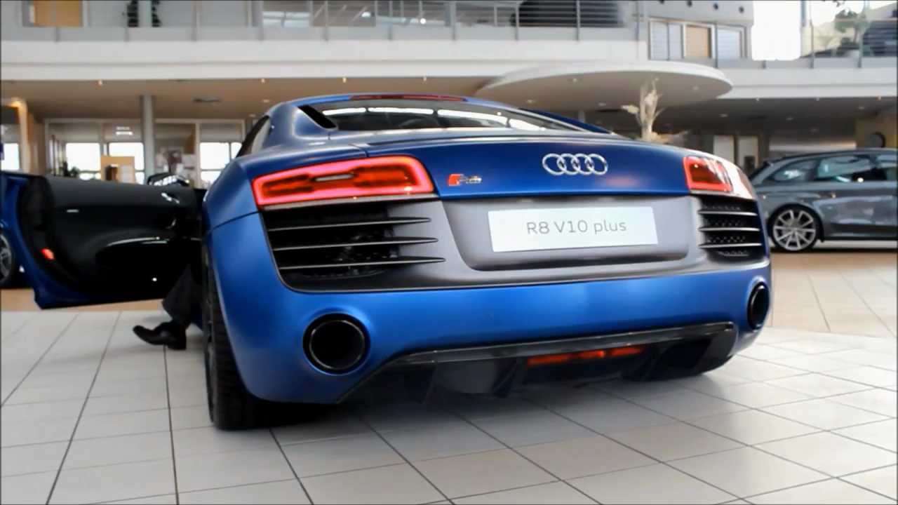 NEW 2013 Audi R8 V10 Plus Coupe - Start Up, Revs & Details [Full HD]