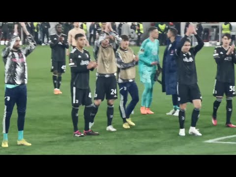 Freiburg vs. Juventus | Juve players and fans after 2-0 victory | Europa League March 2023