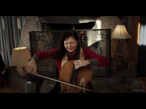 Johanne Perron - Gaspar Cassado Suite for the Cello Solo (6Mile Sessions)