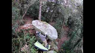 Video thumbnail of Cagadero prehistòric. La Roca del Vallès