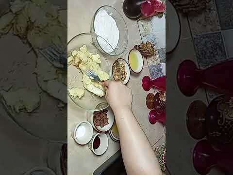 Something Yummy is baking! Monday Ka episode miss nae krna! #chefwajeehatariq #ytshort #shorts