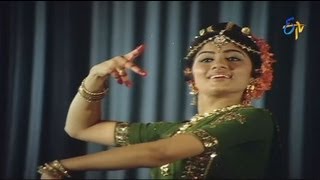 Mayuri Movie Songs - Idi Naa Priya Narthana Vela -