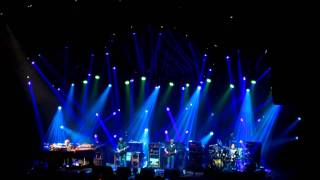 Phish: &quot;Let It Loose&quot; (SBD) 8-16-11 @ UIC Pavilion - Chicago, IL