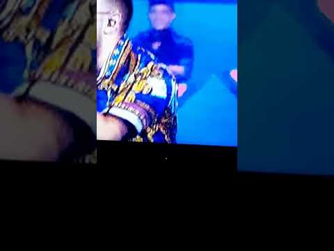 ROCCO HUNT FT ANA MENA IN A UN PASSO DALLA LUNA