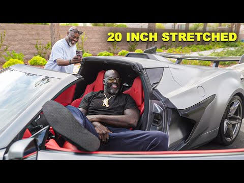 その他 Crown e SHAQUILLE O'NEAL AUTO Shaquille O'Neal receives the biggest ever Chevy Corvette, and
