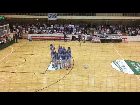 Az Atomerőmű KSC Szekszárd bevonulása a Sopron elleni bajnoki döntő harmadik mérkőzésén