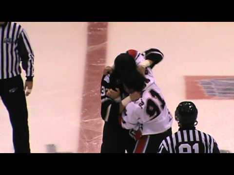 Alex Penner vs Hubert Poulin