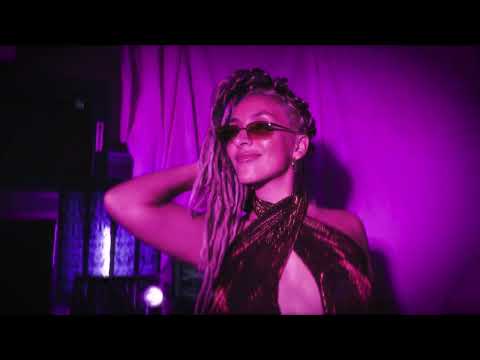 Fran Mazu - GUSTO A POCO (Video Oficial)