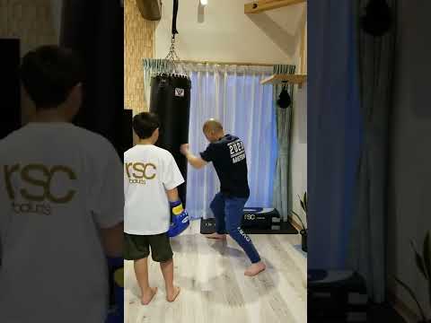 フットワークからコンビネーションに繋げる#shorts