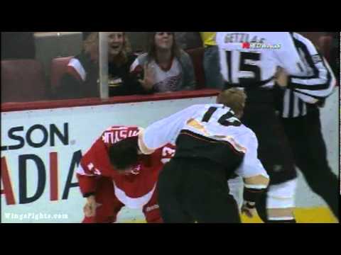 Pavel Datsyuk Vs Corey Perry 10/08/10