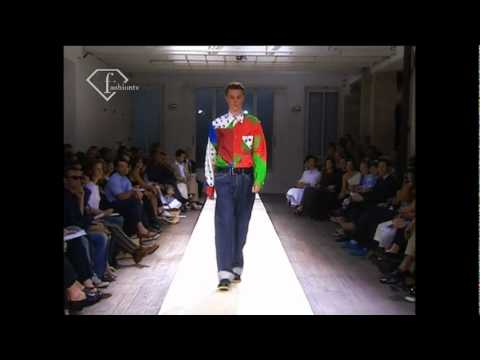 Yohji Yamamoto Homme PE 2002 | FashionTV - FTV.com