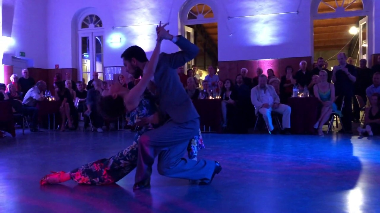 Sin Petalos ( Ramiro Gallo orquesta arquetipica / Lidia Borda) - Ayelen Sanchez y Walter Suquia