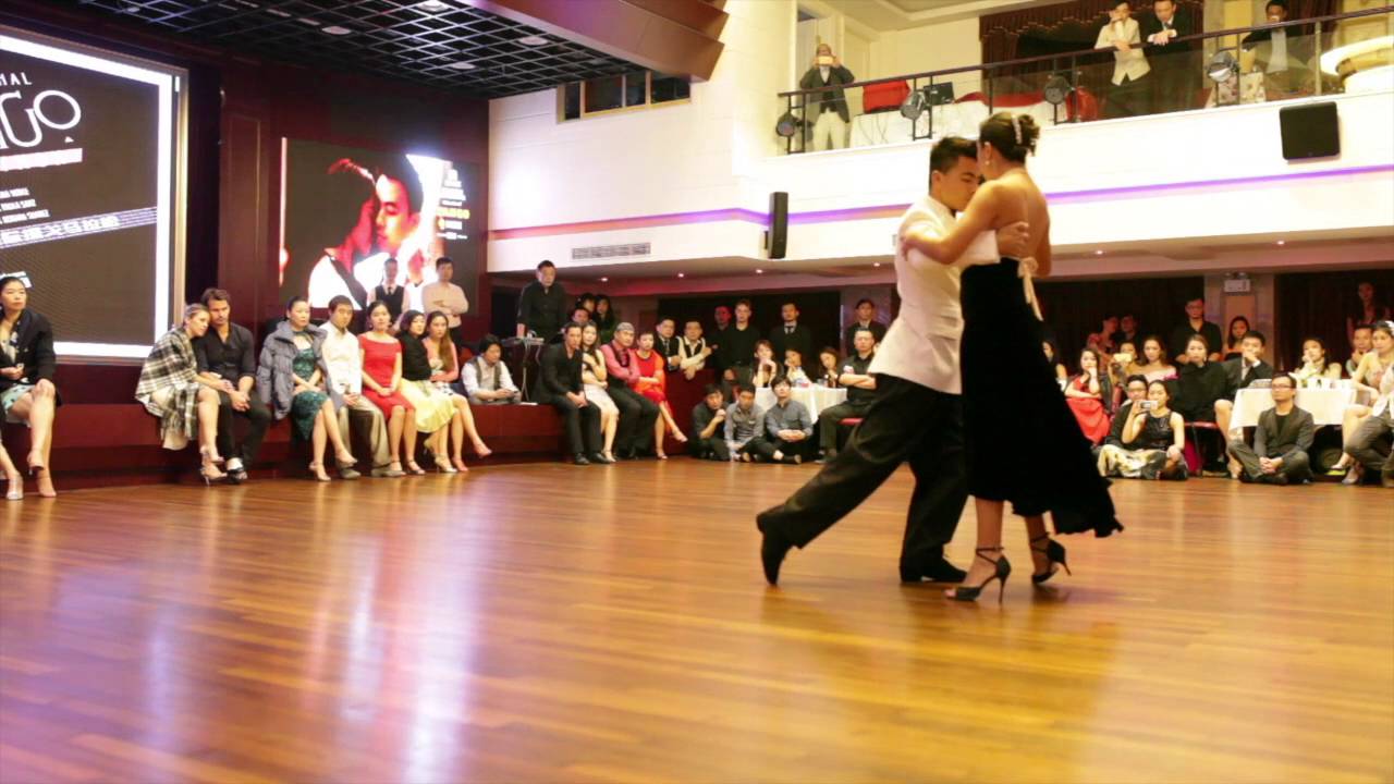 SITM 2015, Grand Milonga, Sebastian Achaval y Roxana Suarez 1/3