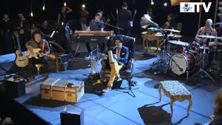 Los Amigos Invisibles lanzan versión acústica de &quot;Ponerte en Cuatro&quot;