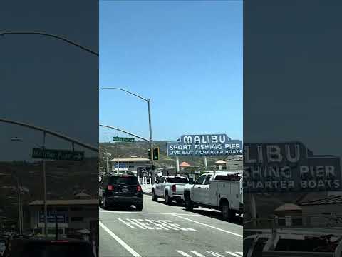 Driving in Malibu California USA - Waves & Wealth #malibu #pch #hdr