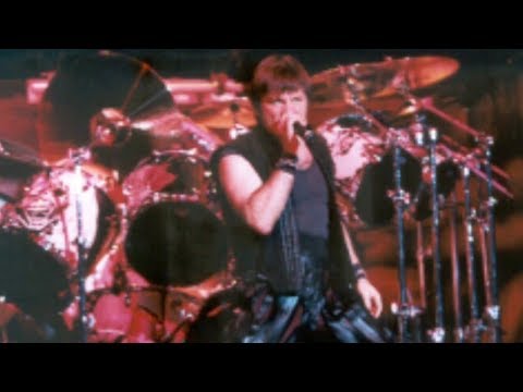 Videoclip de Face in the Sand (2015 Remaster) — Iron Maiden