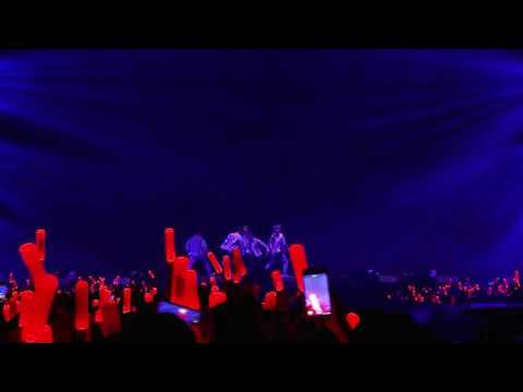 iKON - 고무줄다리기 (RUBBER BAND) | iKON 2018 CONTINUE TOUR IN SEOUL_720pFHR