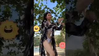 Shen tiktok short be like..