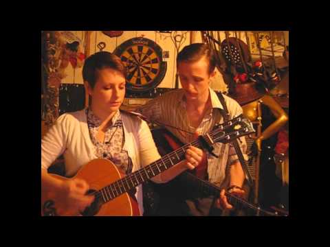 Trevor Moss & Hannah Lou -   Arica Road -  Songs From The Shed