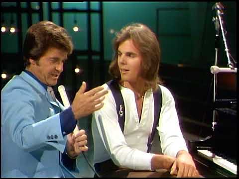 American Bandstand 1976- Interview Jonathan Cain