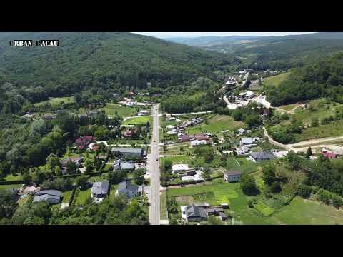 Moldavia Travel - Panoramic Valea Budului / Bacau