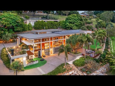 45 Royston St Brookfield 4069 QLD