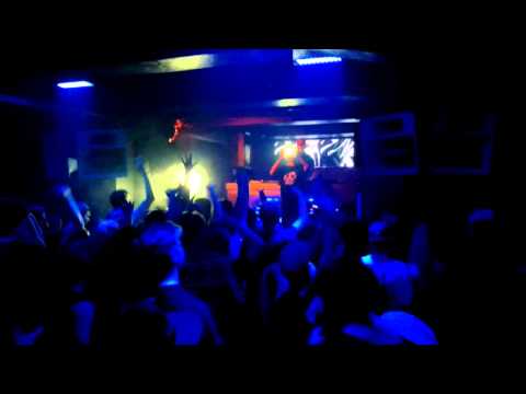 Deadly Viperz - Live at Storm Club (15.4.2016, Praha)