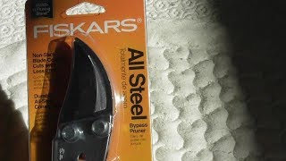 Pruning SHEARS Fiskars 91095935J Steel Bypass Pruning Shears REVIEW