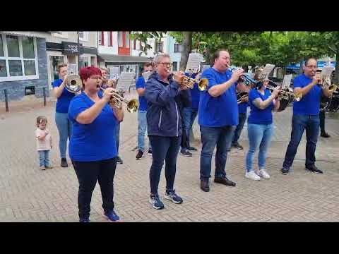 Walking on Sunshine - Musikzug Blau-Weiß Köllerbach  @musikzugblau-weikollerbach583