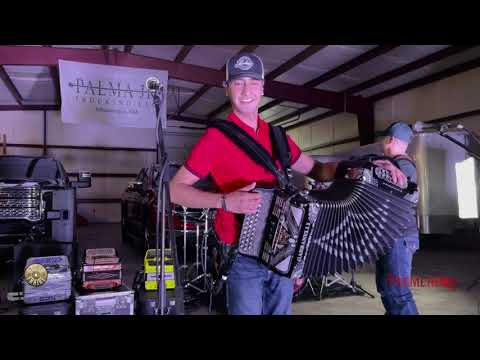 Los Tremendos León -  Redoblando. Sesión En Vivo.