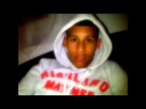 DEFOU - Je pense à elle