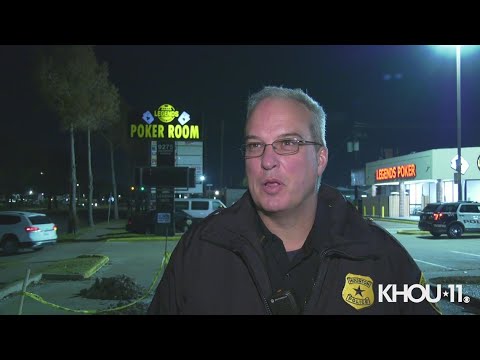 Raw video: Security guard tackles gunman during poker room robbery