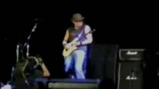 Bon Jovi - Rocking in the free world (live) - 14-06-2003