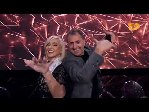 Arvi Mene ngre në këmbë publikun me kolazh këngësh greke – E Diell 16.04.2023