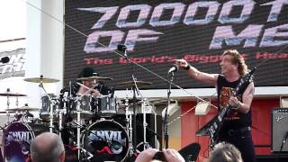 Anvil - School love - 70000 Tons of metal 2015
