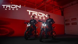 TRON: Ares x Ducati - Entra en la Red con Francesco Bagnaia y Marc Márquez