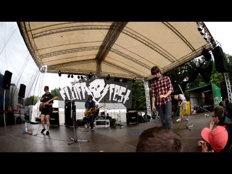 End Of A Year - Jeni Leigh Live @ Fluff Fest 2012