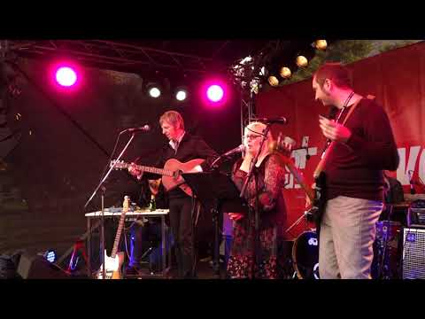 Judy Dyble & Andy Lewis feat. Robert Rotifer, 