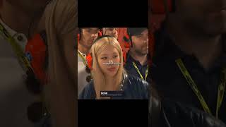 Download lagu We need more crumbs of Rosie and F1 😭✨ #rose #messy #rosé #lewishamilton #F1 #kpop #shorts mp3