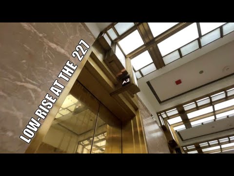 Otis Compass Low-Rise Elevators - Franklin Center (227 W Monroe) in Chicago, IL