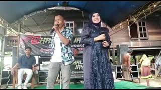 Download lagu Dorez vs HjSarifahchica Alwi Heboh lucu..JRD janda runtu duda mp3 Download lagu Dorez vs HjSarifahchica Alwi Heboh lucu..JRD janda runtu duda mp3