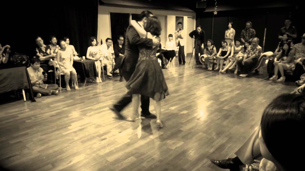 Cristian Sierra y Amy Chen 08302014 BW 02