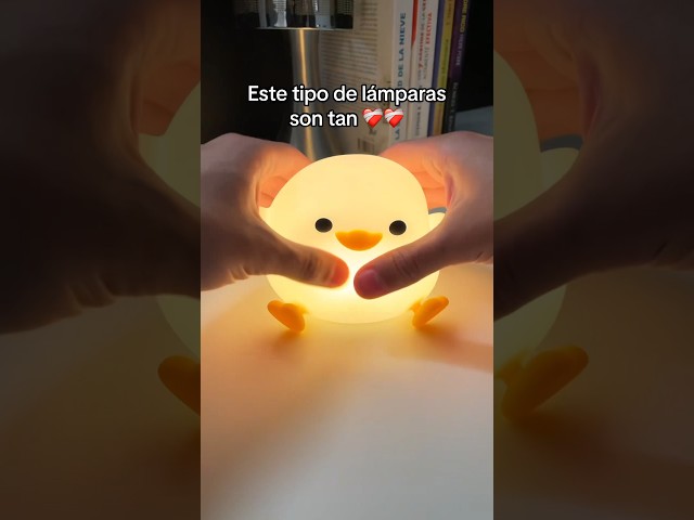 Vídeo relacionado con Glassura Lámpara LED decorativa recargable sin cables – Luz cálida para mesita de noche y mesa – Diseño origami plegable portátil – Lámpara inalámbrica para hogar, viajes y regalo