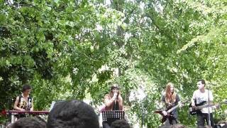 Burning Heads - Carry On Wayward Son