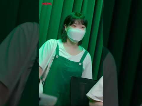 Suhyun's surprise visit on Jukjae's Late Night Studio show.