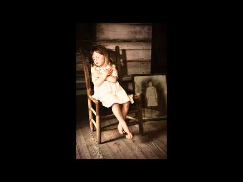 Yves Simon - Elle est petite comme l'oiseau