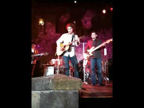 Alex Leach performs with Clay Walker